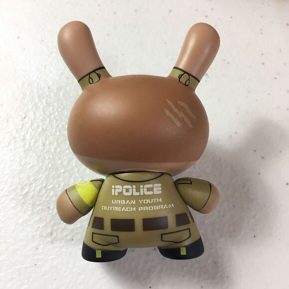 Kidrobot Huck Gee Dunny 2013 Evolved Series Police 3/20 Open Box Sealed Baton - Picture 4 of 12